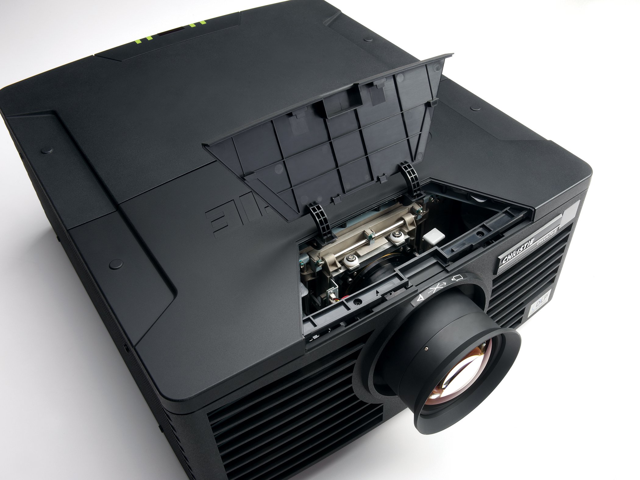 Christie DHD670-E HD DLP Projector | 133-001102-XX