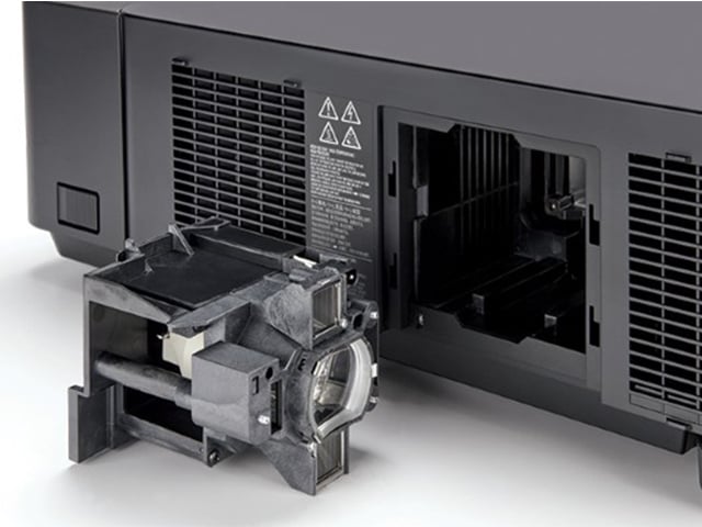 Christie LHD720i-D 3LCD projector | 121-051107-XX (black), 121-050106-XX (white no longer available)