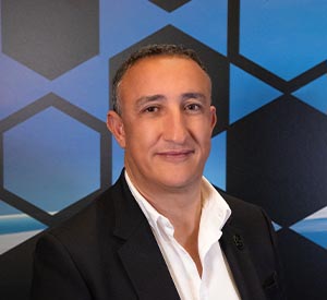 Adil Zerouali, 副总裁，欧洲、中东和非洲地区销售