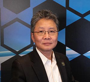 James Li, 执行董事，影院销售，中国